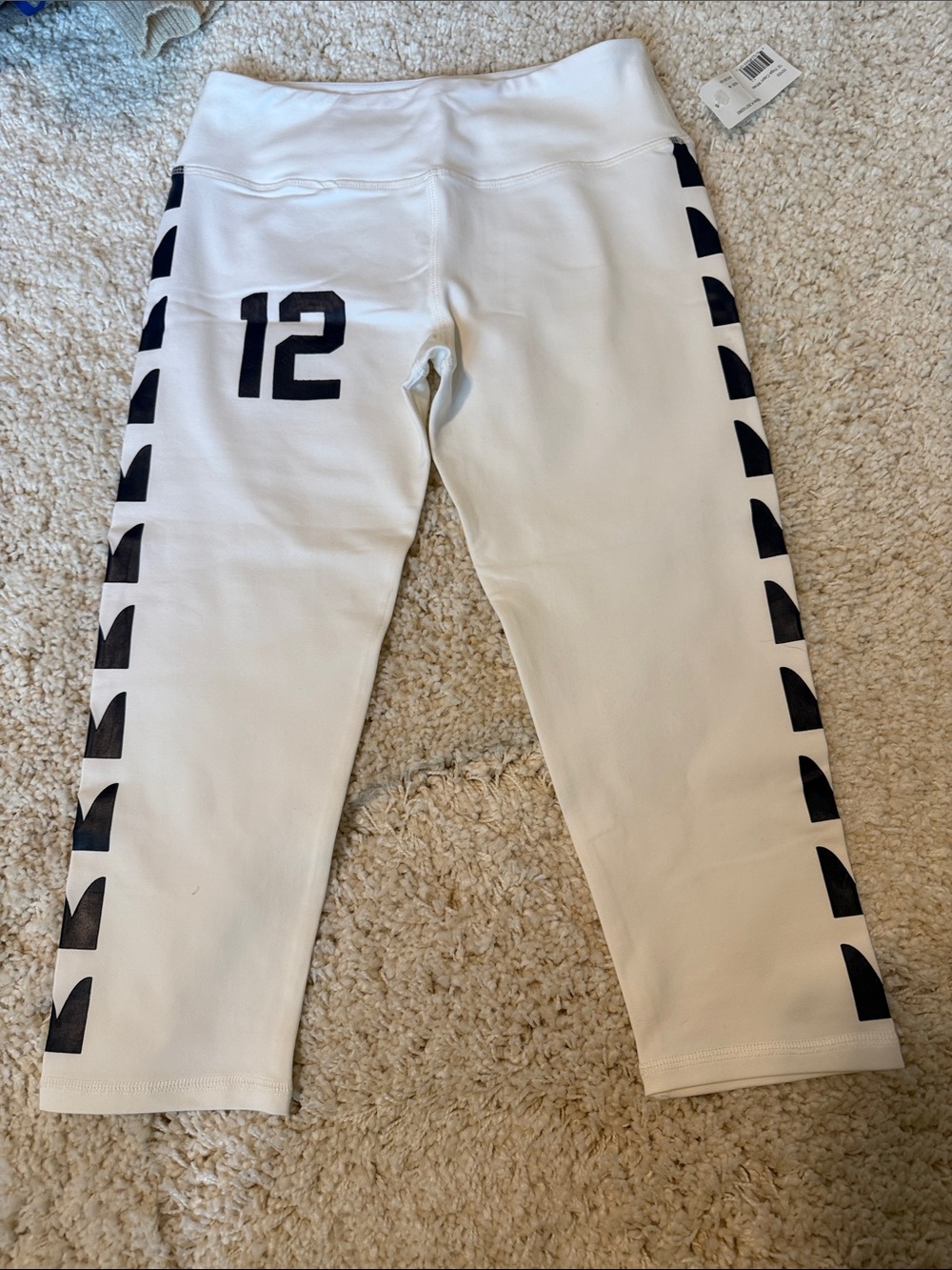 Women’s medium football leggings yoga capri Seahawks blue white 12th man